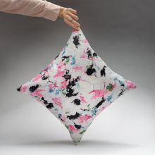 Load image into Gallery viewer, BLOSSOM pillow